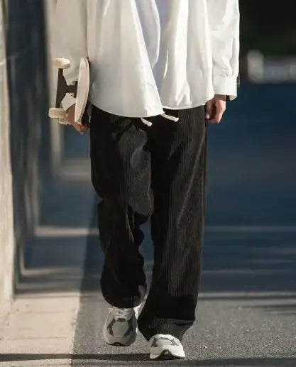 Men’s Relax-Fit Corduroy Pants